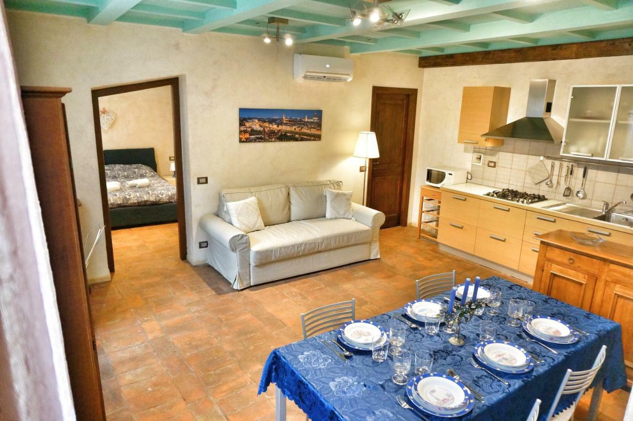 Appartamento Luna 36 In Centro A Firenze Luaran gambar