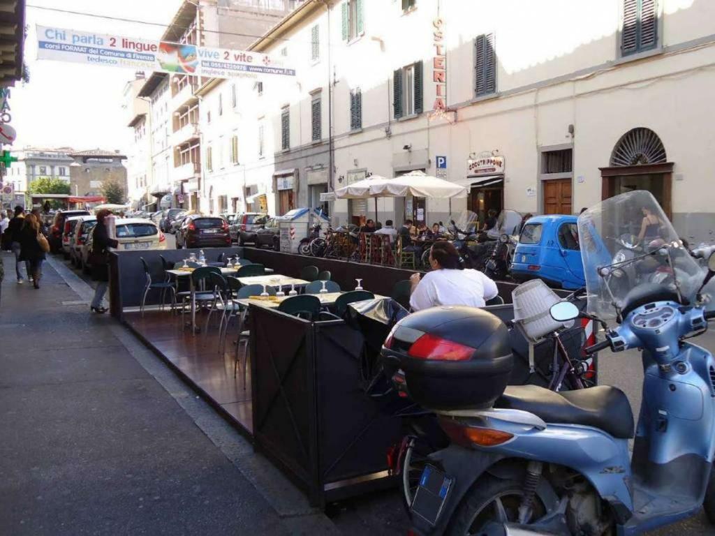 Appartamento Luna 36 In Centro A Firenze Luaran gambar